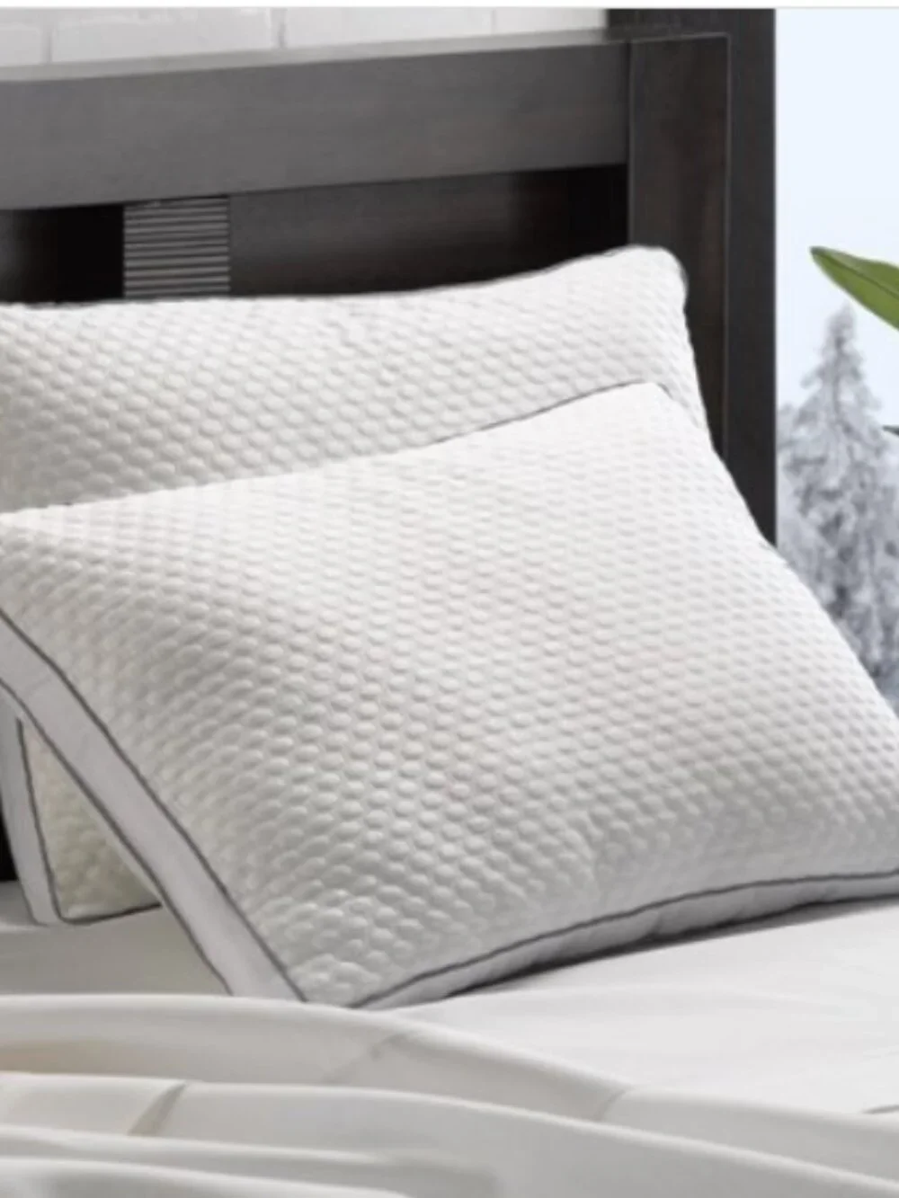 Medium Density Artic Chill Super Cooling Gel Fiber Queen Size Pillow